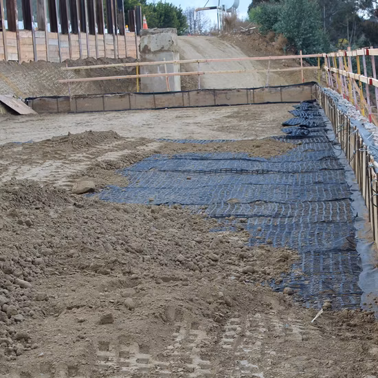 Одноосная пластиковая георешетка HDPE/двуосная георешетка PP/два